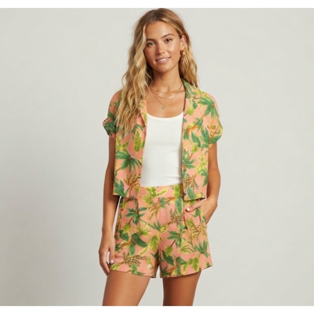 Monteau Los Angeles Tropical Palm Leaf Two Piece Set Peach Green Small Linen Mix